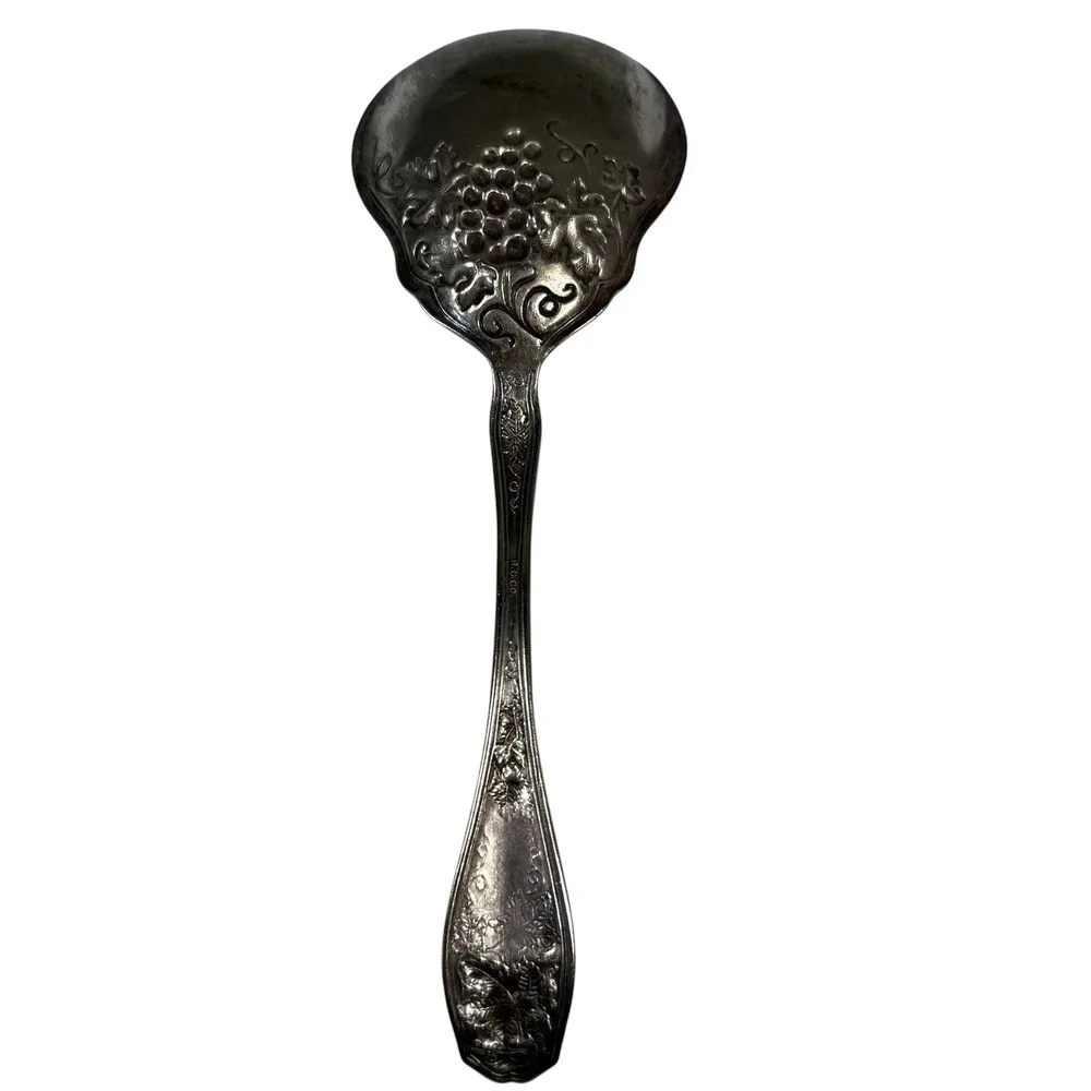 1847 Rogers Bros. Victorian Grape Pattern Serving Spoon Silver Plated Ornate VTG